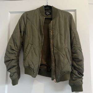 Lulu’s XS Olive Green Style Expedition Quilted Bomber Jacket